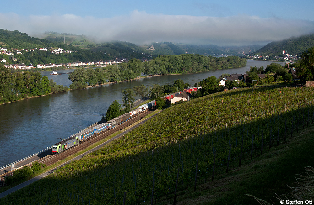 Ein Alpinist am Rhein