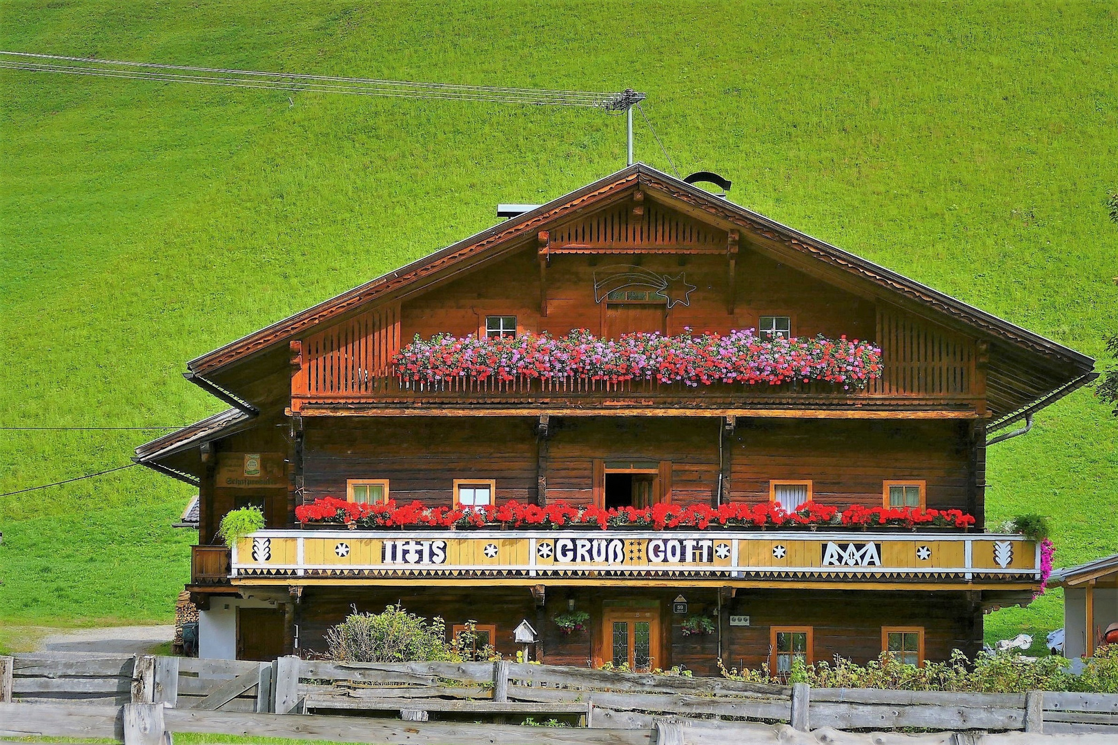 Ein altes Bauernhaus