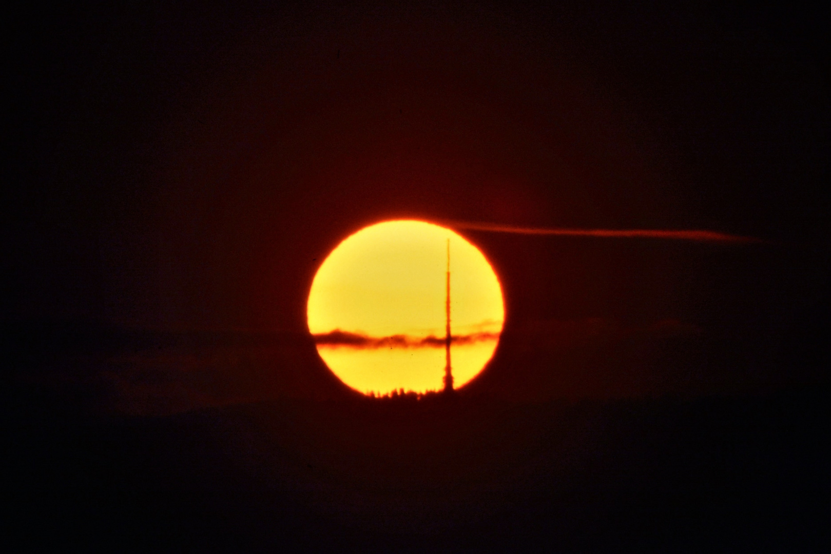 Ein altes Dia - Sonnenaufgang hinter dem Ochsenkopf