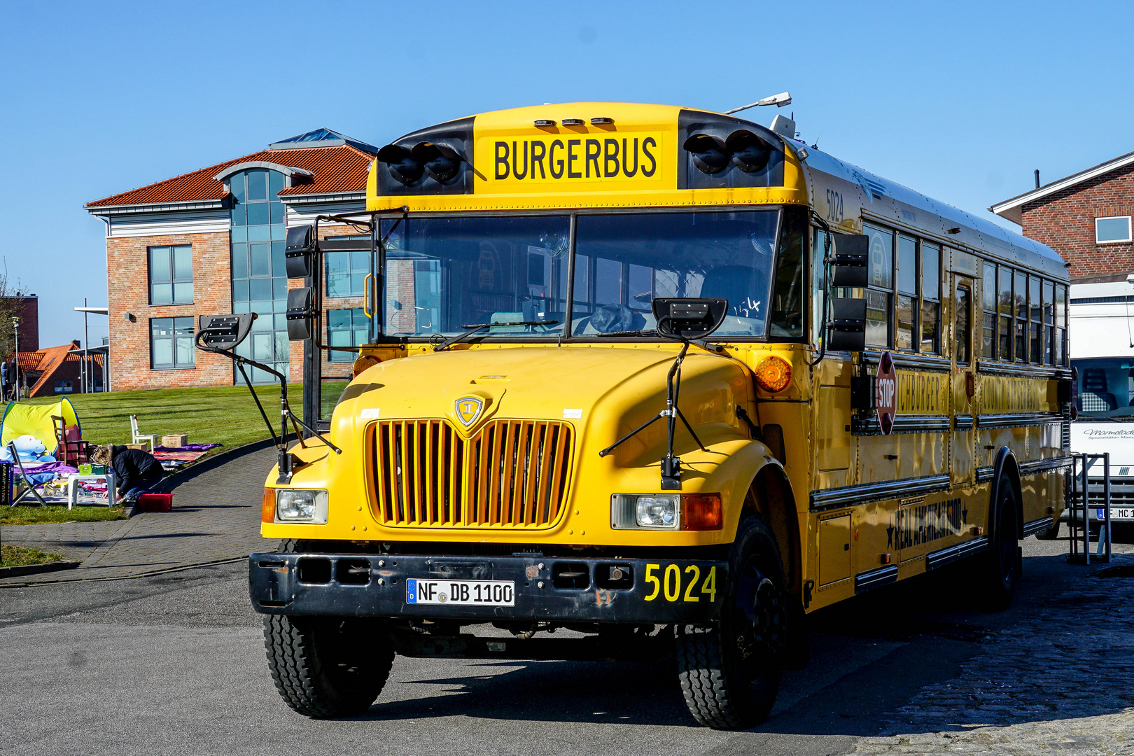 ein AmTram School Bus ...