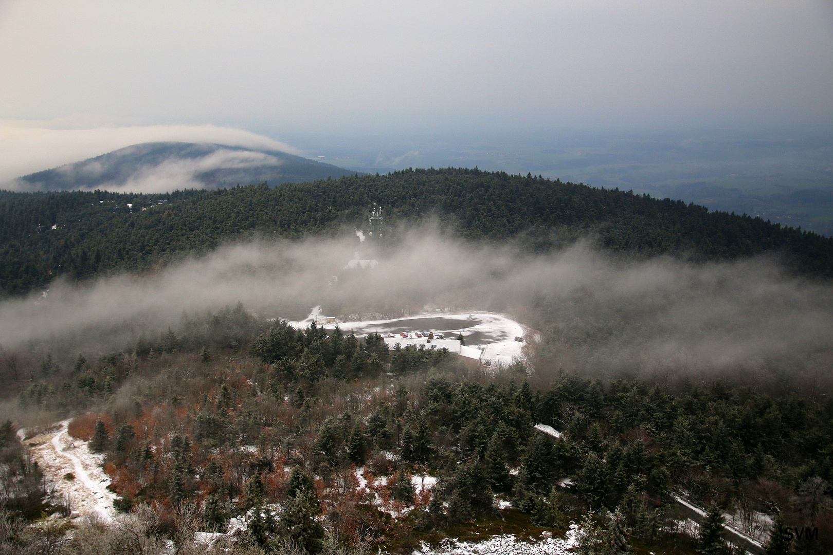 Ein Aprilsonntag auf dem Jeschken/Jested bei Liberec