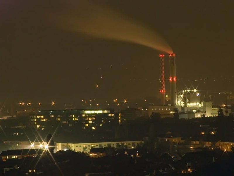 EIn Basler Kamin in der Nacht