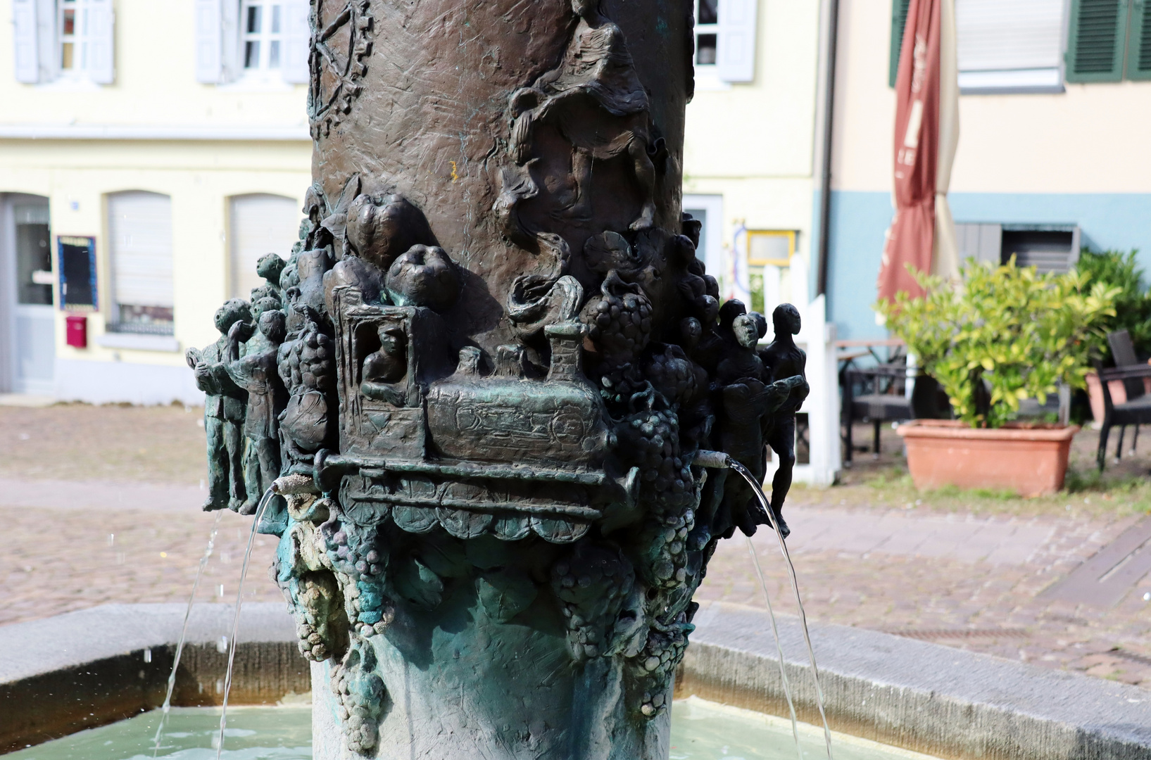 ein besonderer Brunnen