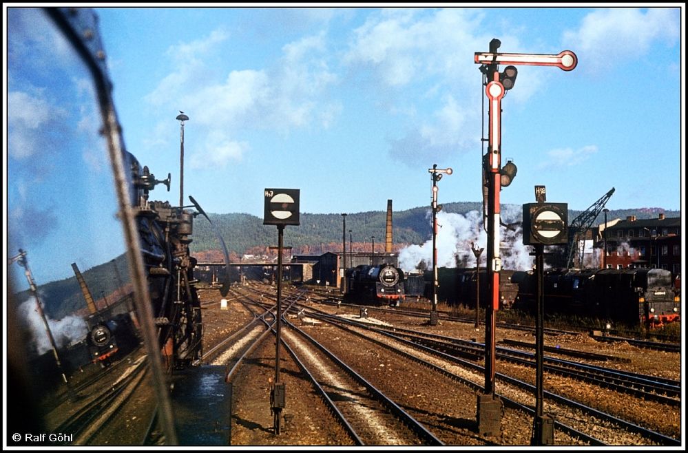 Ein besonderes Foto vom einstigen Eisenbahnbetrieb Bahnhof Saalfeld