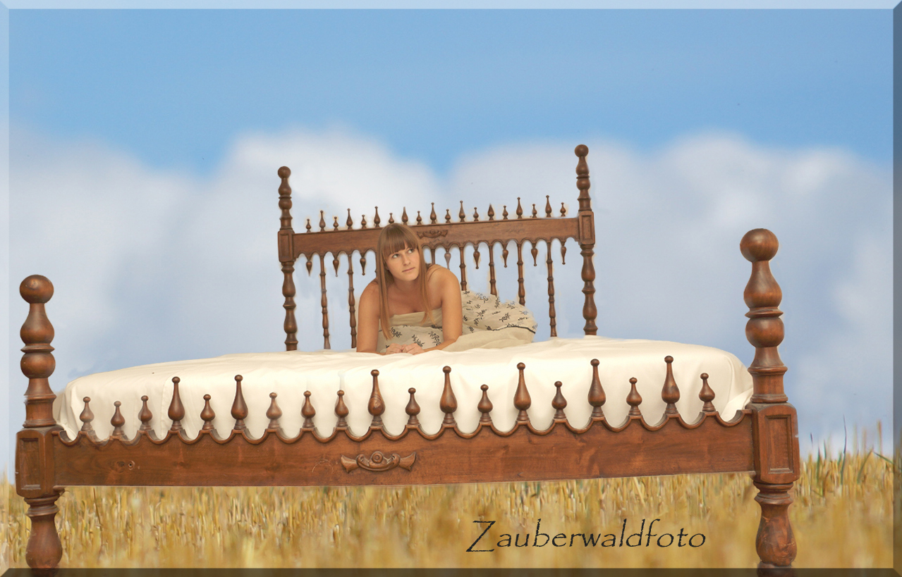 ein Bett im Kornfeld ?