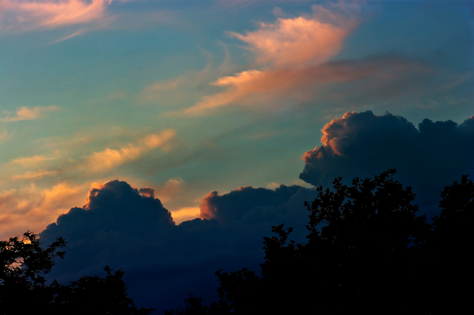 Ein Bett in den Wolken