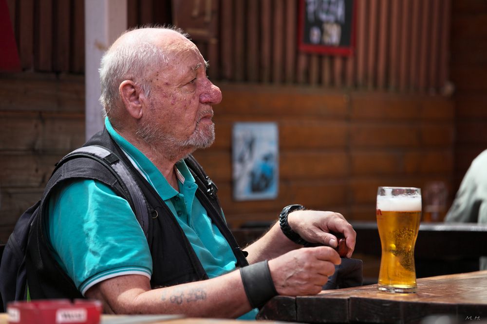 Ein Bierchen in Ehren ...