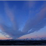 Ein bißchen Landschaft und viel Himmel