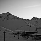 Ein Blick von der Idalp in Ischgl auf einen Skilift