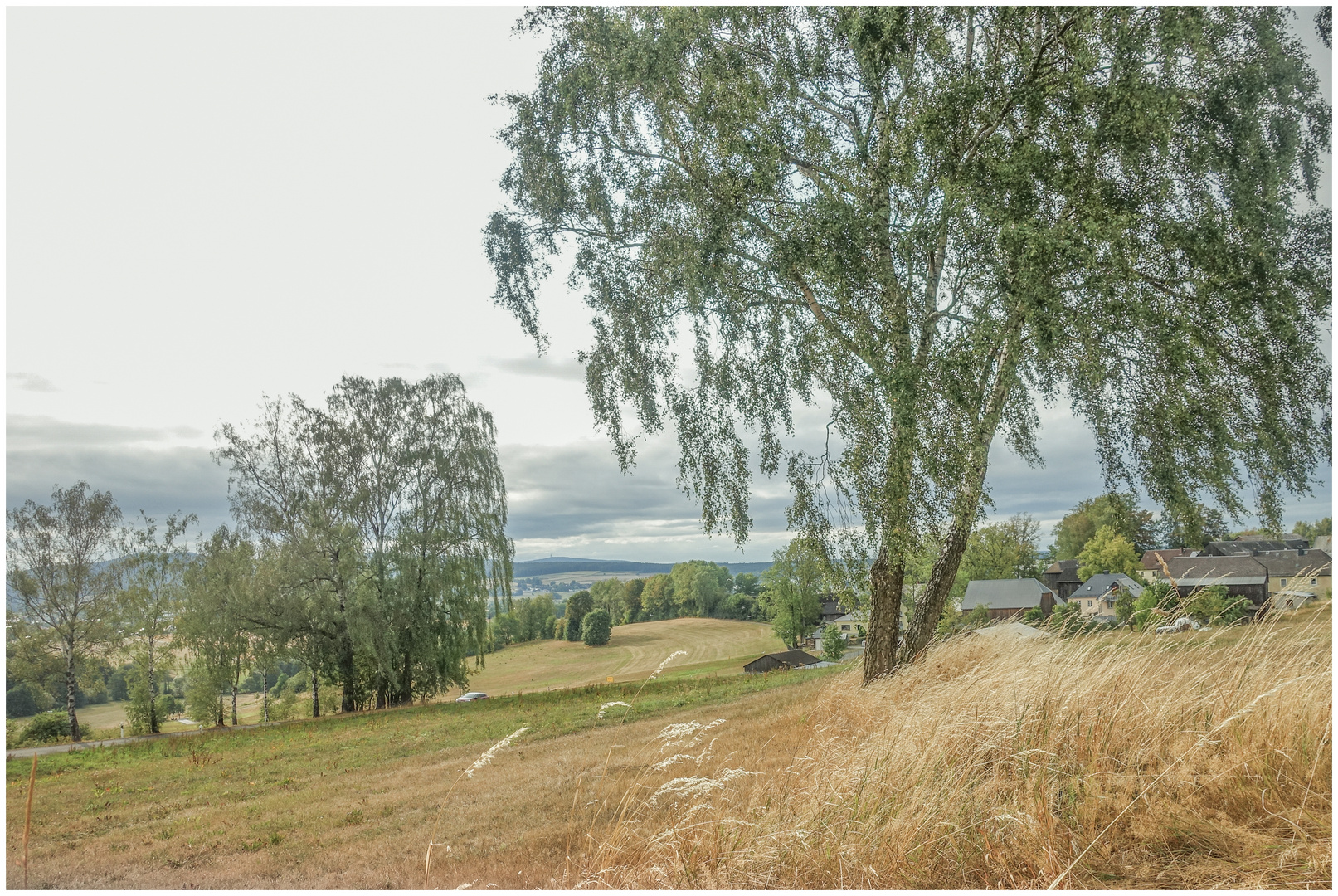 ein Blick von Manzenberg zum Fichtelgebirge