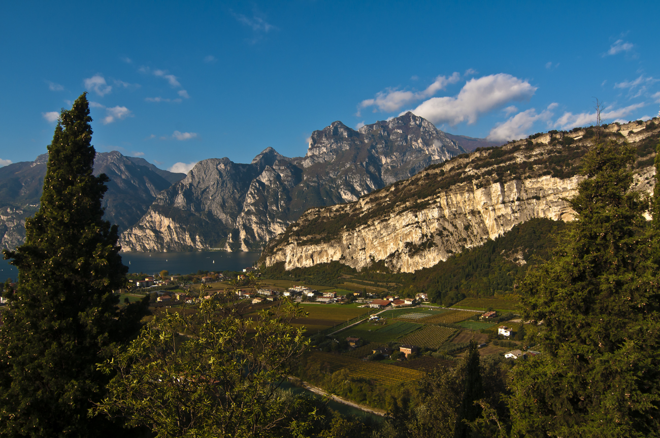 *** ein Blick zum Gardasee ***