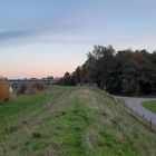 Ein Blick zur Ostebrücke und Schwebefähre 