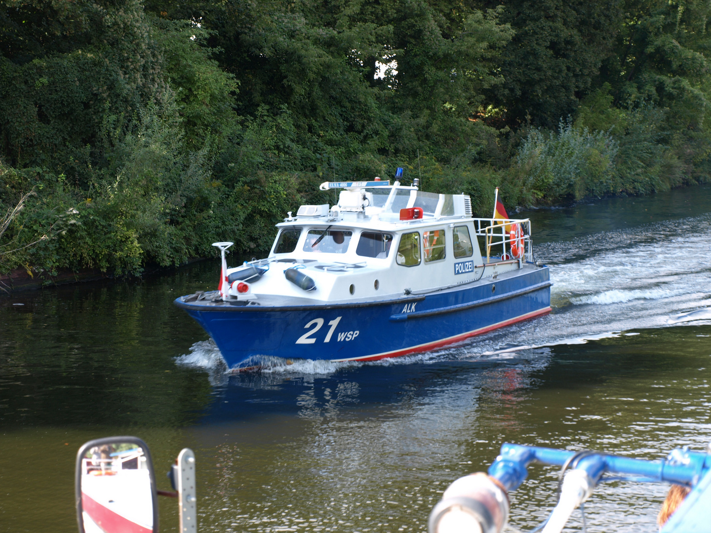 Ein Boot der "Entenschutzpolizei"