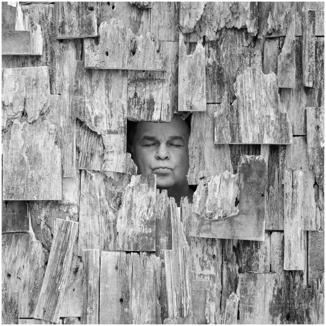 ein brett vorm kopf...... Foto & Bild portrait, fotokunst, monochrome fine art Bilder auf