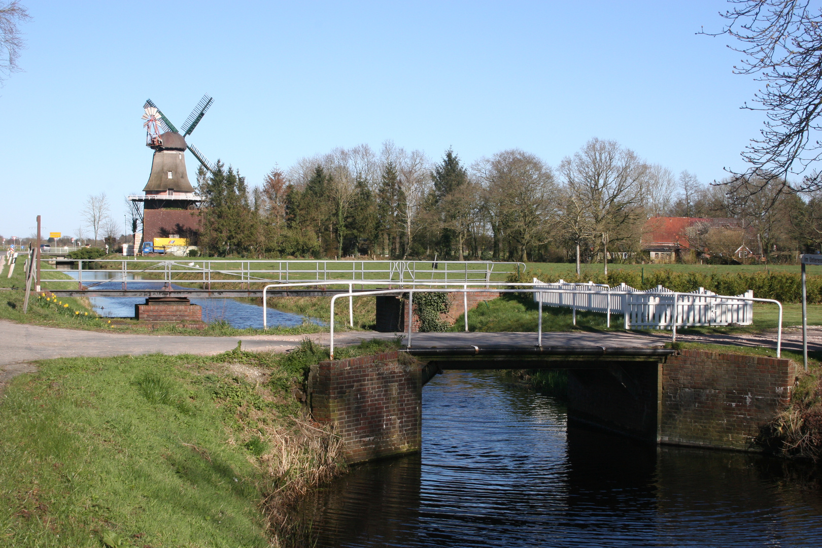 Ein Brücke...