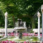 Ein Brunnen im Schloßpark von Aranjuez