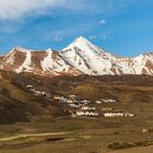 ein buddhistisches Dorf Langza im Spiti-Tal im hochalpinen Himalaya
