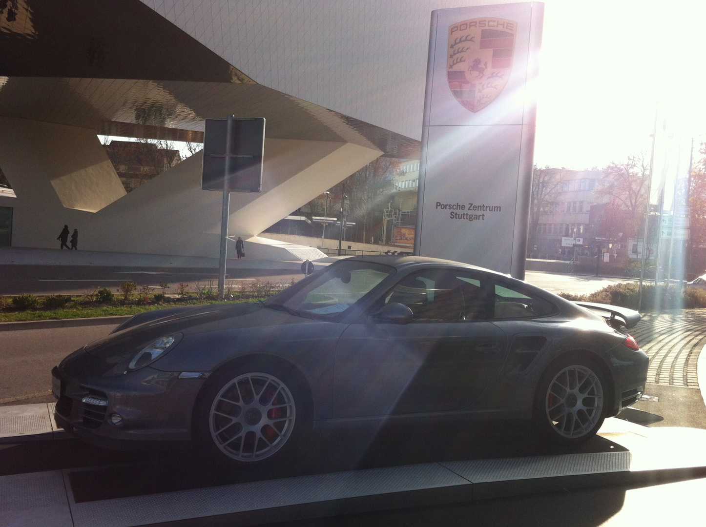 Ein Carrera getränkt in Sonnenlicht.