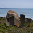 Ein deutscher Gedenkstein in Vik am Strand...