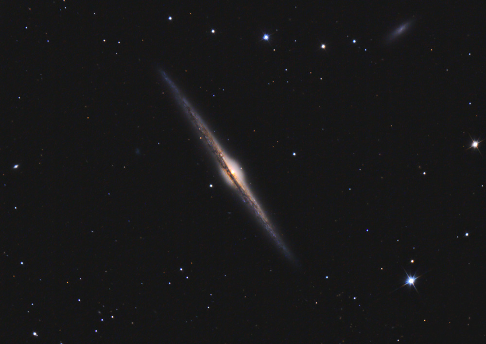 Ein Diskus im Universum: NGC 4565