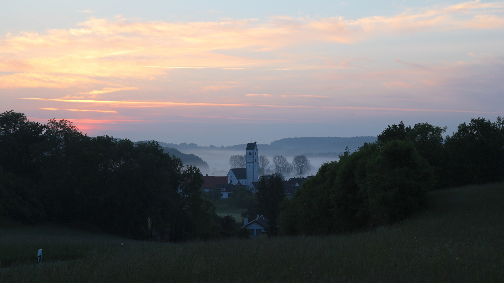 Ein Dorf erwacht