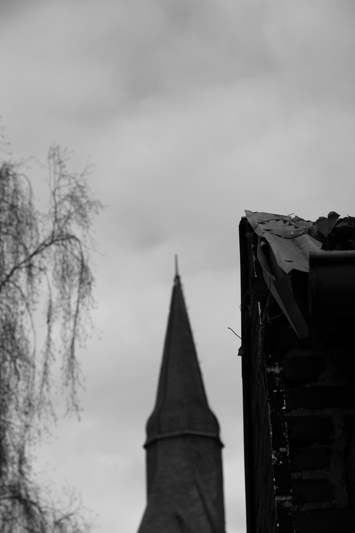 Ein Dorf verschwindet: Borschemich - Der Turm von St. Martinus