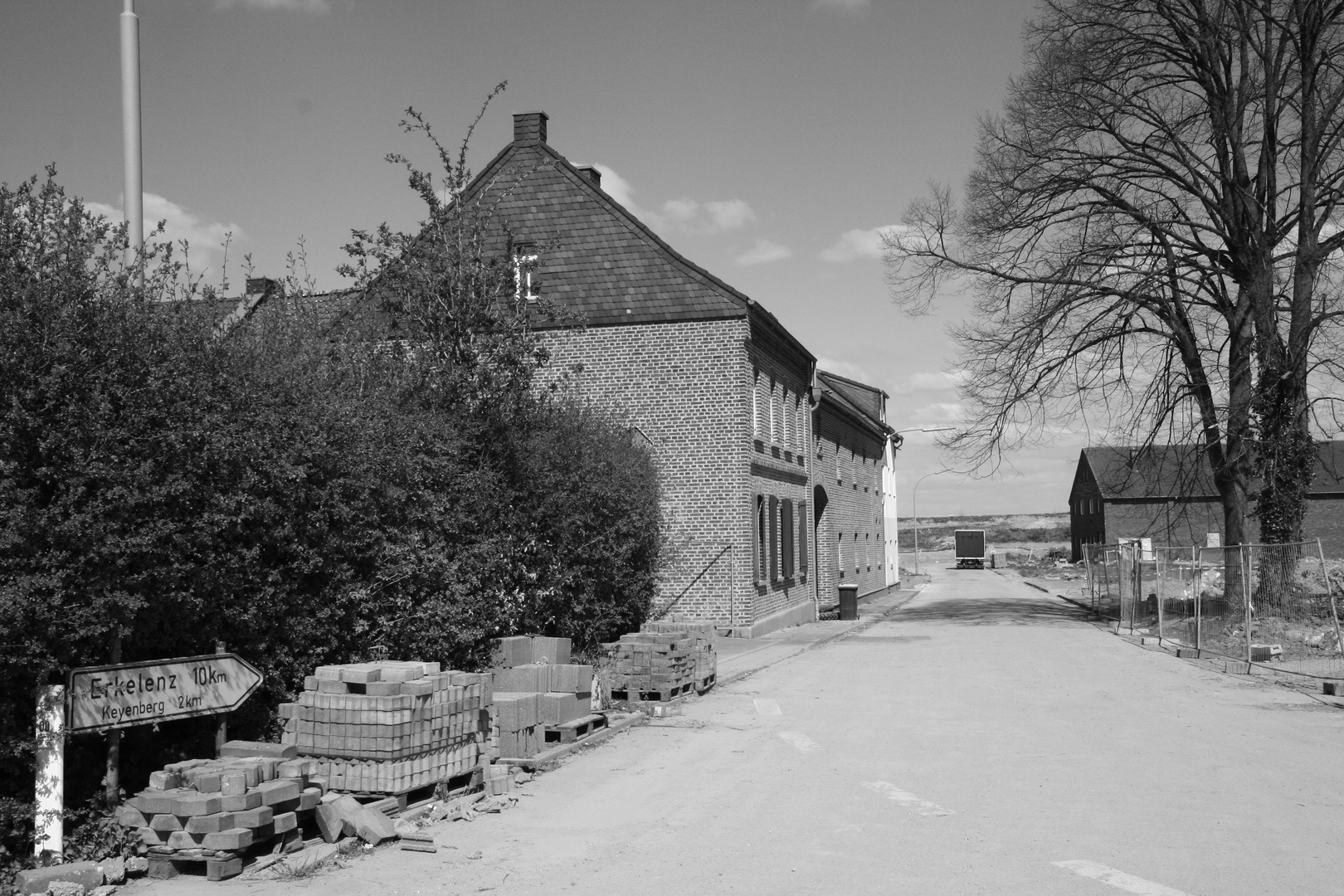 Ein Dorf verschwindet: Borschemich - Erkelenz 10 km ?