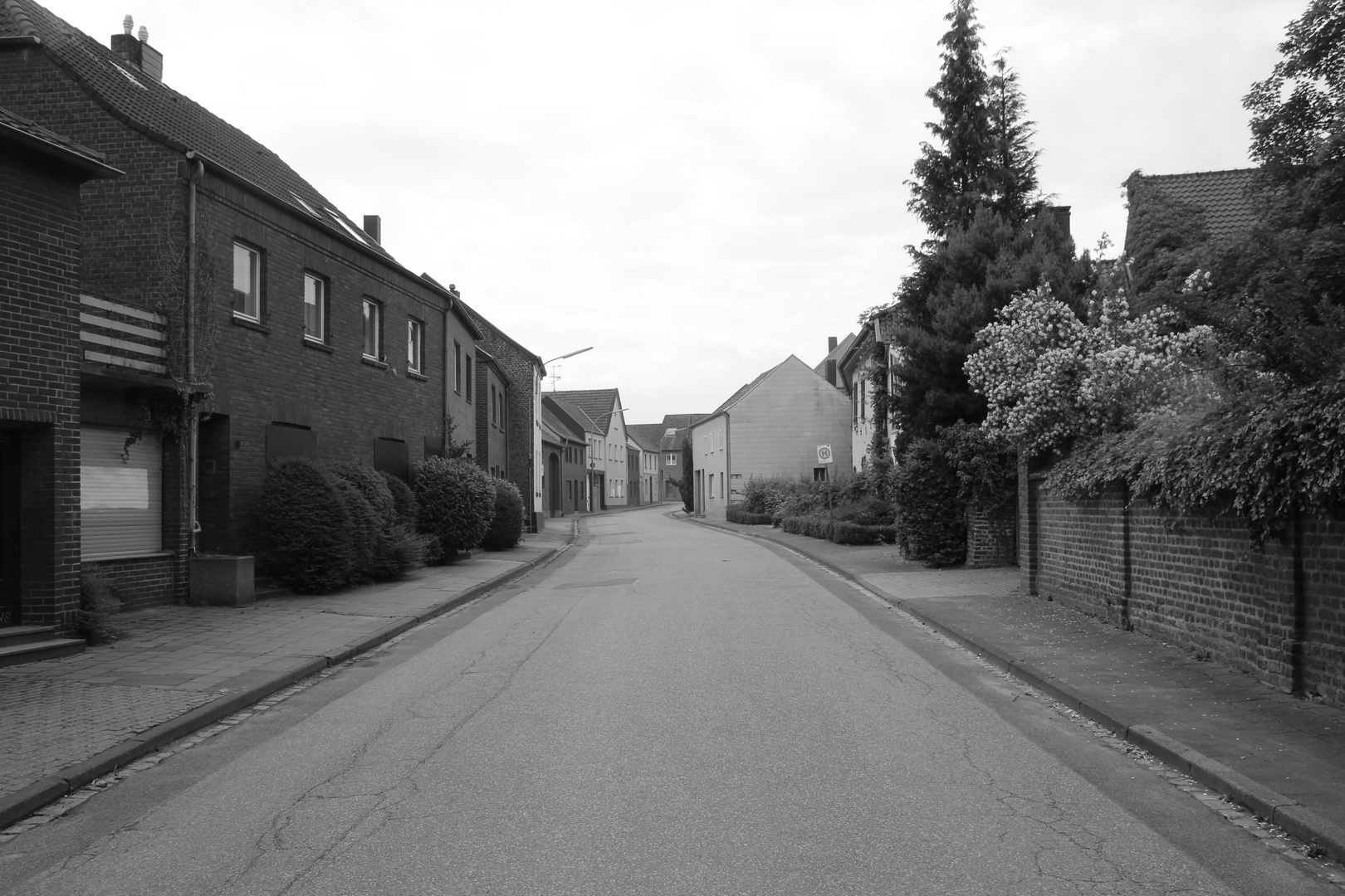 Ein Dorf verschwindet: Borschemich - Marienstiftstraße von Nordost