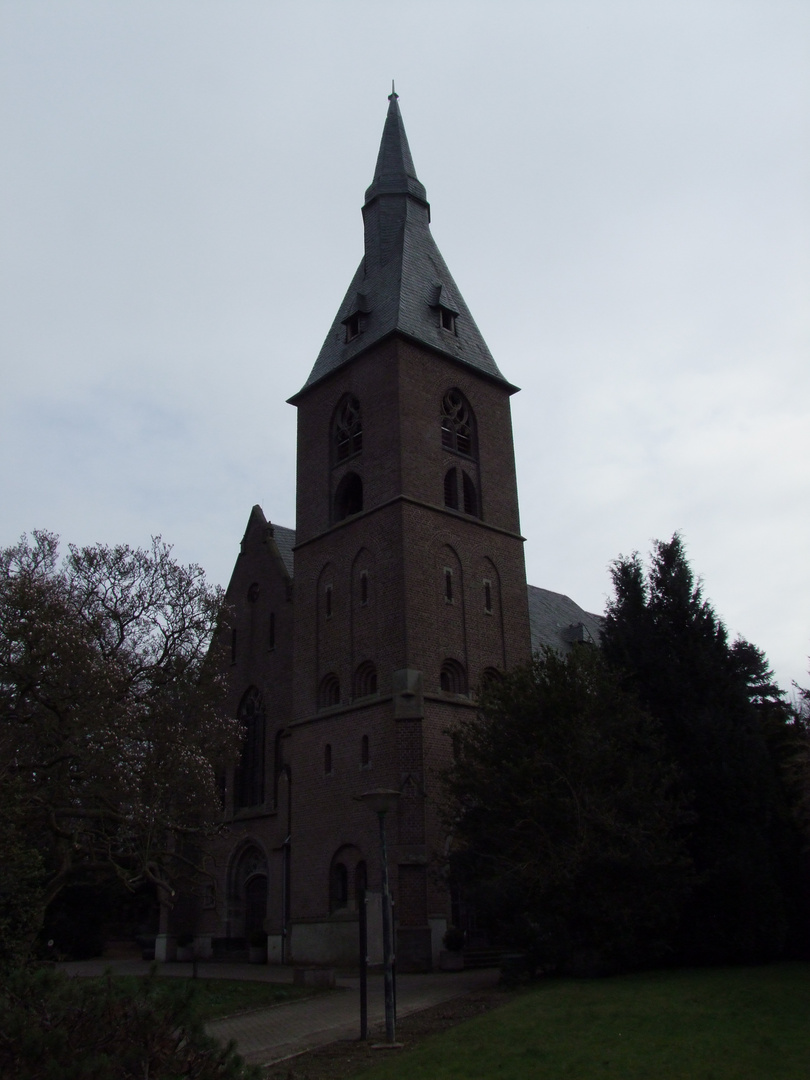 Ein Dorf verschwindet: Borschemich - St. Martinus am 28.03.2015