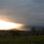 Ein dramatischer Sonnenuntergang