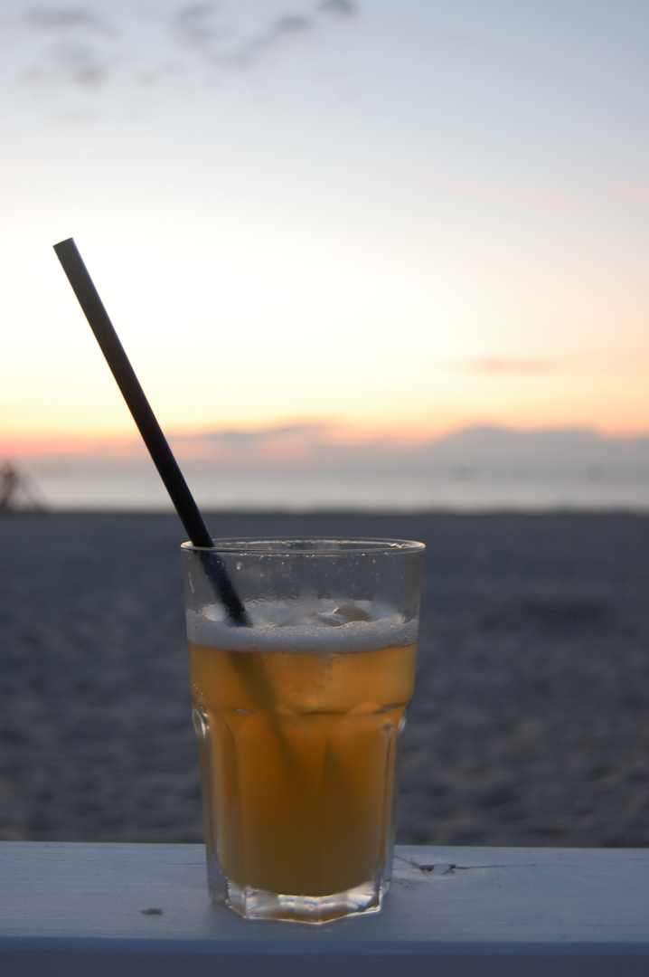 ein drink am strand