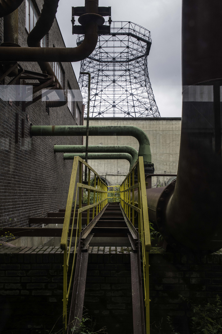 ein Durchblick auf Zollverein