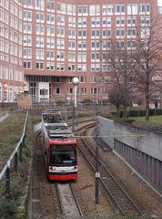 Ein ewiges Provisorium: die Rampe zur unterirdischen Haltestelle Ludwigshafen Rathaus