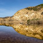 Ein Fels im Wasser