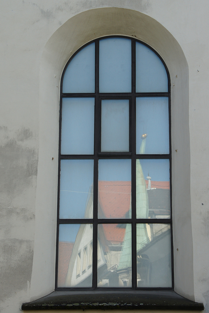 ..ein Fenster..