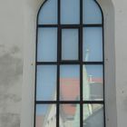 ..ein Fenster..