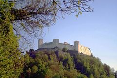 Ein´ feste Burg im Morgenglanz