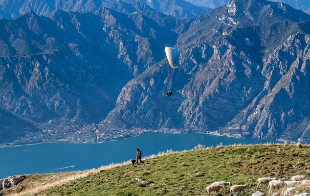 Ein Flug vom Monte Baldo
