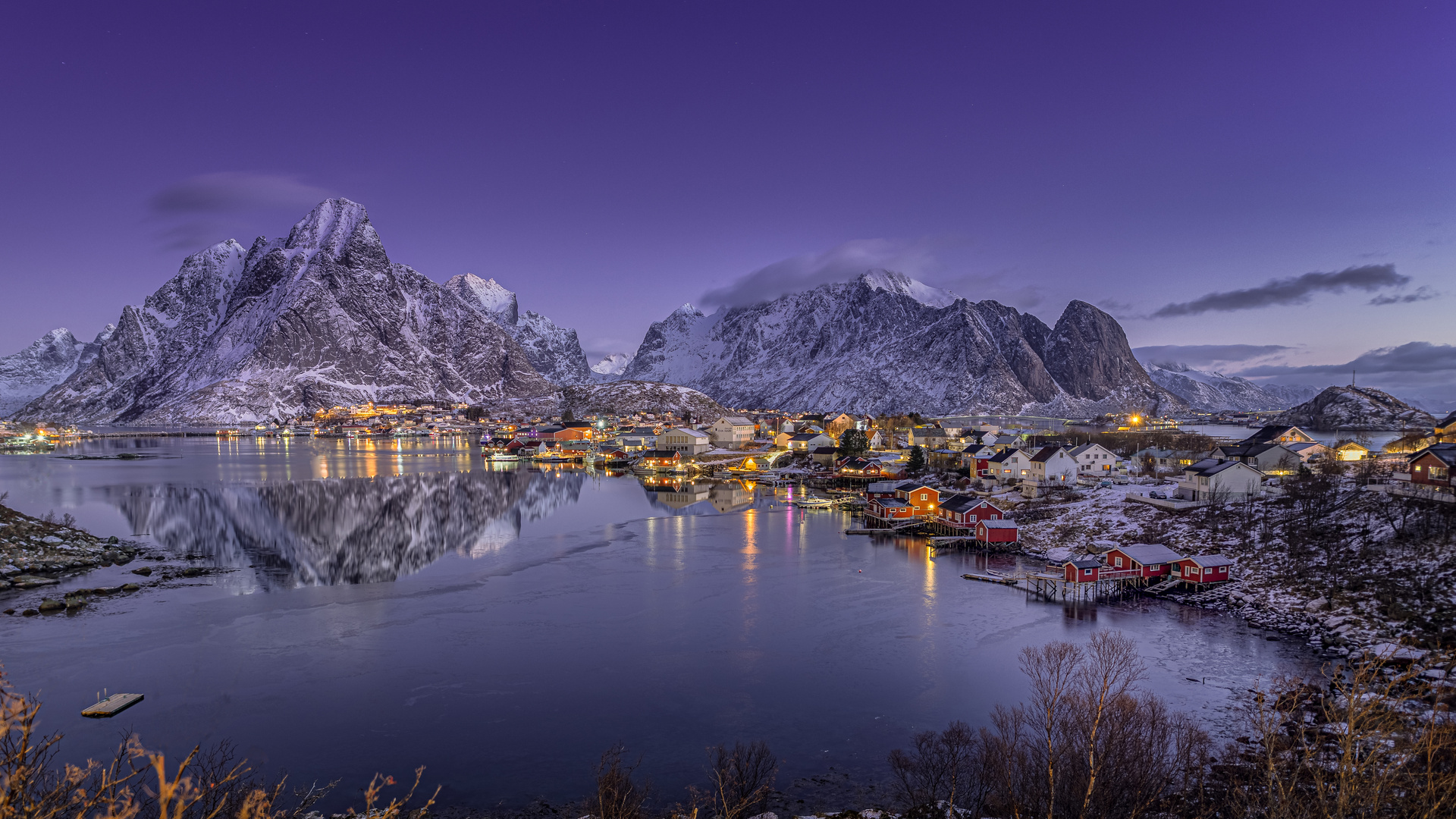 Ein früher Wintermorgen auf den Lofoten