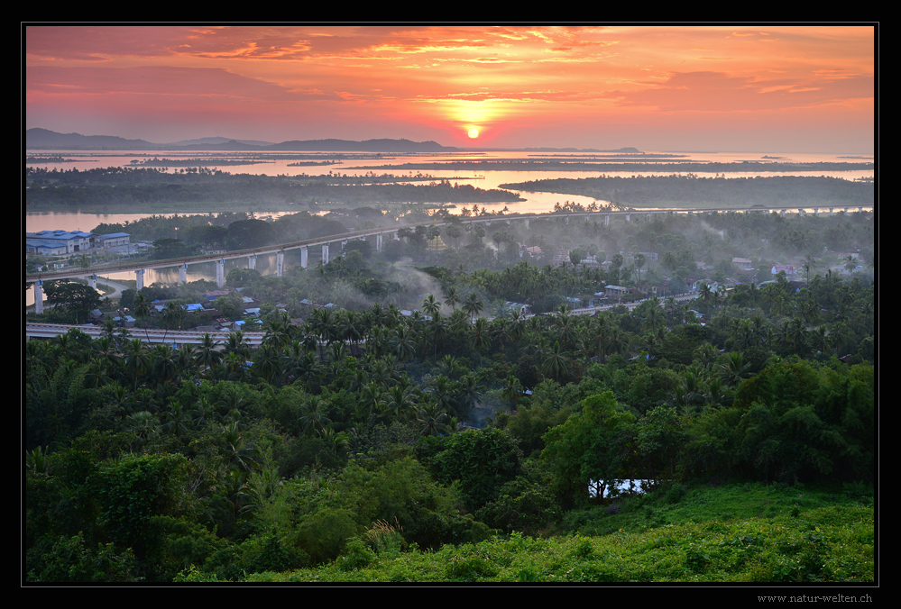 Ein ganz normaler Abend in Mawlamyine