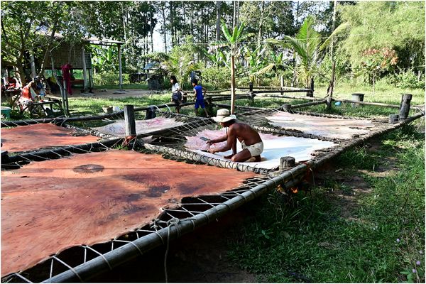 Ein Gerber bei der Arbeit
