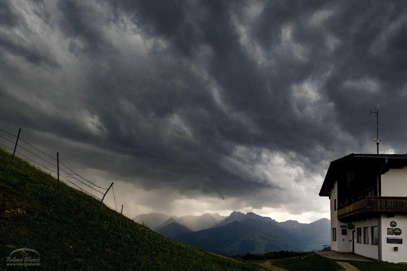 Ein Gewitter zieht auf