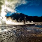 Ein Geyser am Vulkan Tatio