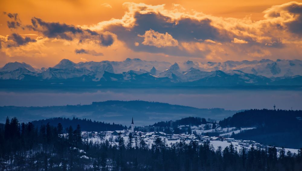 Ein gigantiascher Blick vom Bayerischen Wald auf die Alpen Foto & Bild |  fotos, world, sonnenuntergang Bilder auf fotocommunity