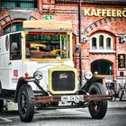 .....ein glänzendes KaffeeMobile.... der Kaffeerösterei in der Speicherstadt...