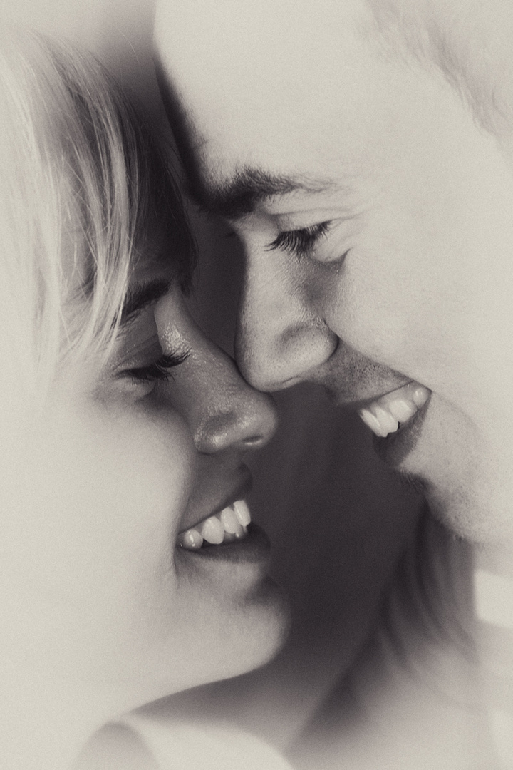 Ein glückliches Paar Foto & Bild portrait, portrait frauen, indoor