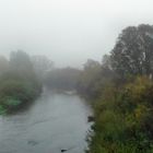 Ein Grenzfluß im Herbst