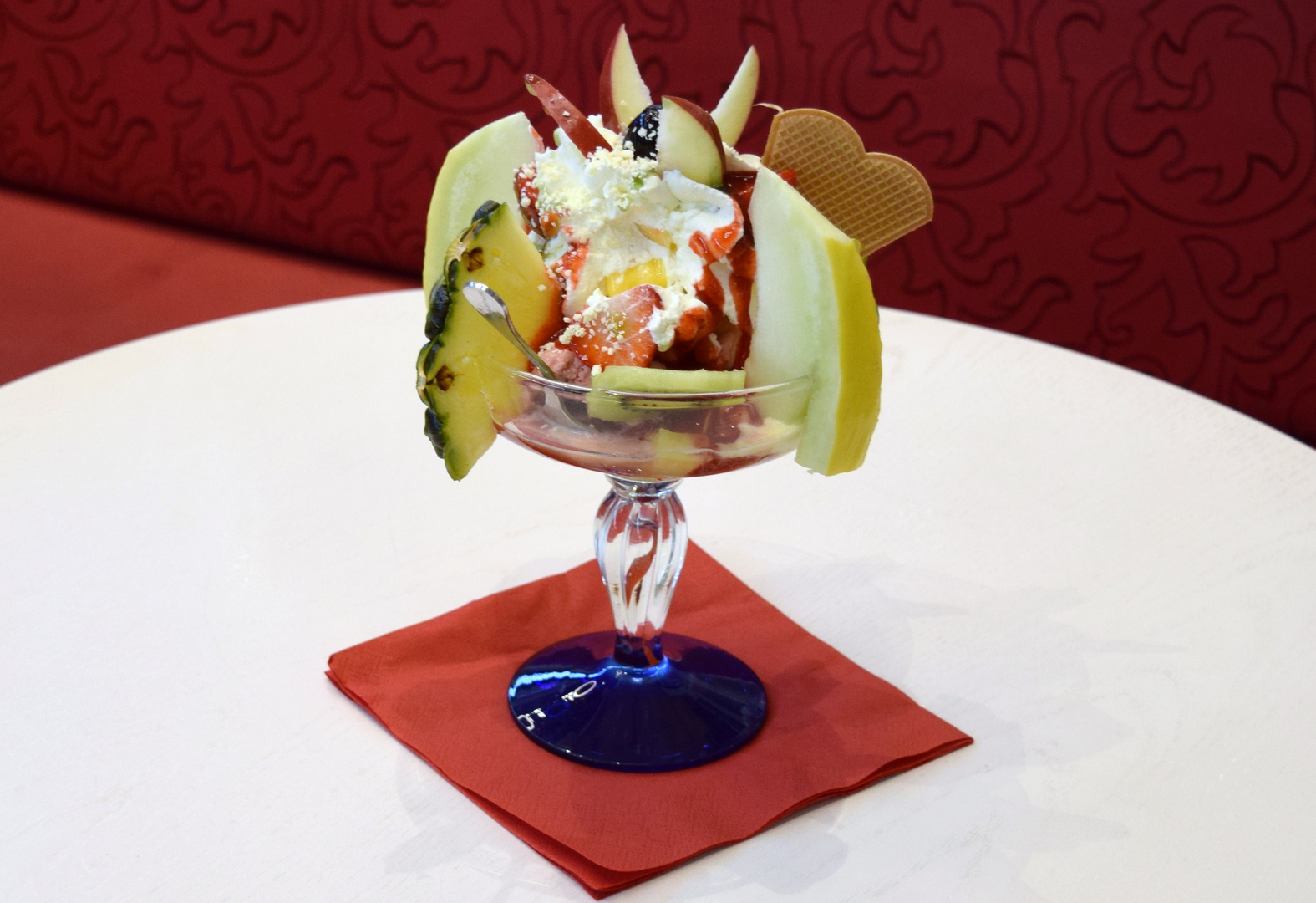 Ein Grosser Eisbecher Der Letzte In Diesem Jahr Lasst Es Euch Schmecken Foto Bild Food Eis Ice Bilder Auf Fotocommunity