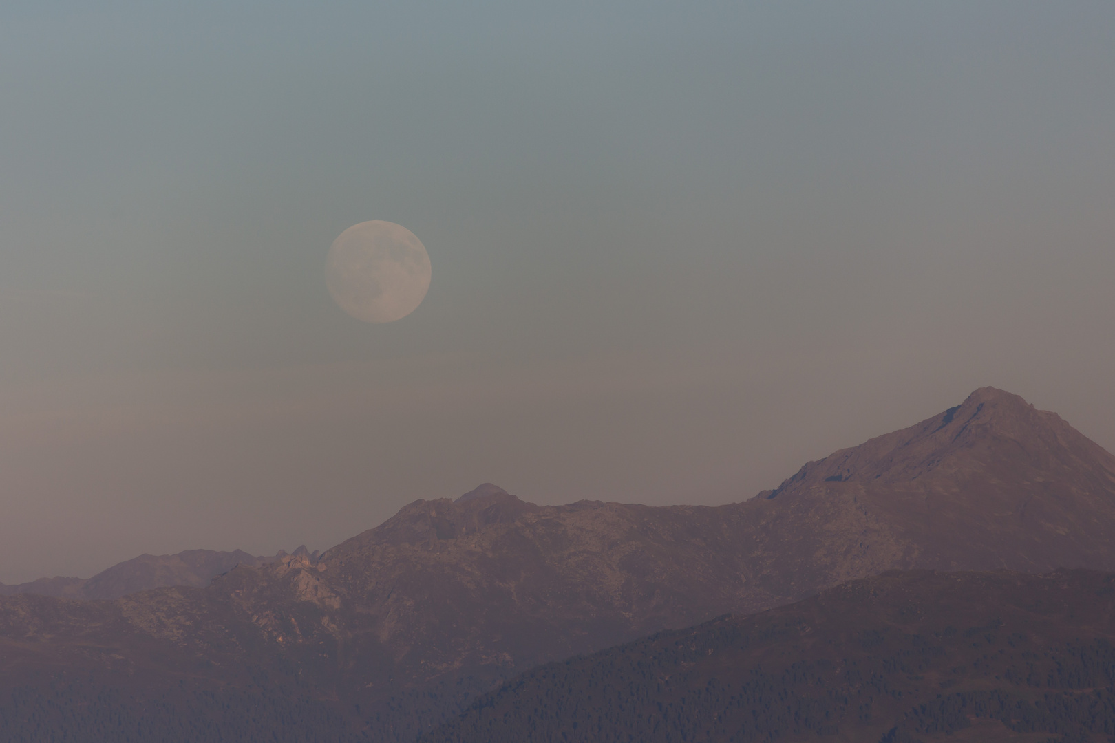 ein Hauch von Vollmond