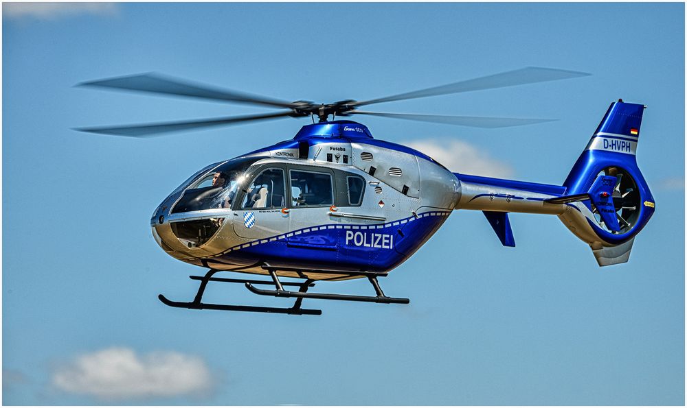 Ein Heli der Polizeihubschrauberstaffel Bayern Foto & Bild | airplane ...